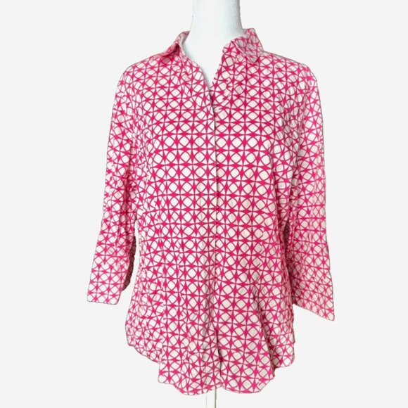 Chico’s Women’s Size 2 (L) Pink White Geometric Print Button-Down Blouse - Picture 3 of 9
